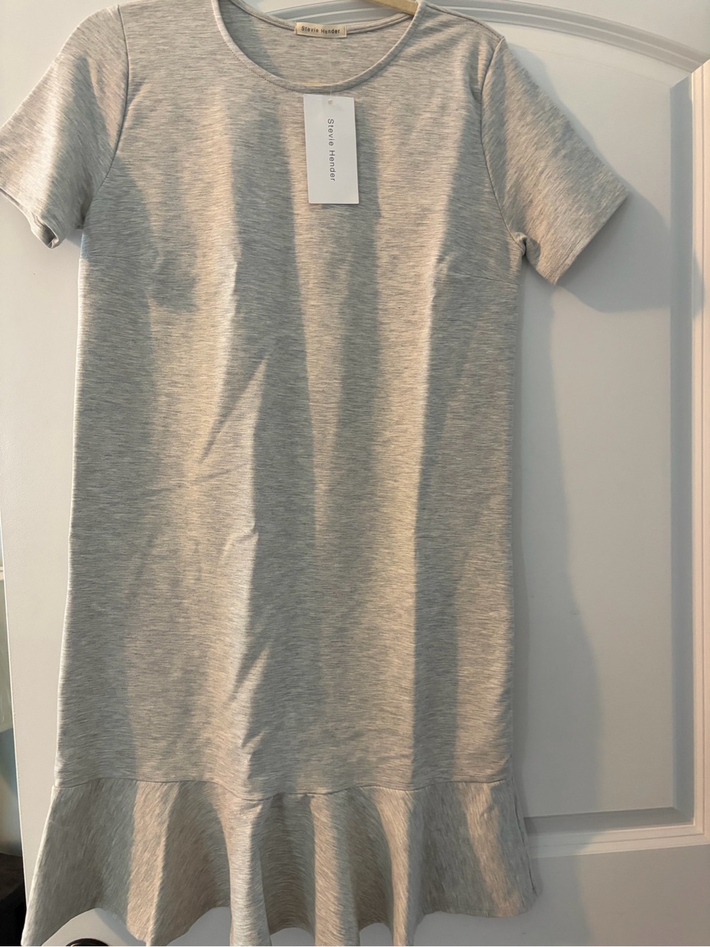 Women’s Grey Short-Sleeve Ruffle Hem Dress